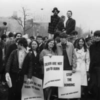 Vietnam_War_Protest_18.jpg