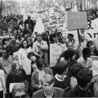 Vietnam_War_Protest_13.jpg