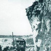 Great Gorge Railway car, Cantilever bridge in background