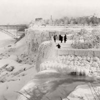 vintage-niagara-falls-during-winter-19th-century-02.jpg